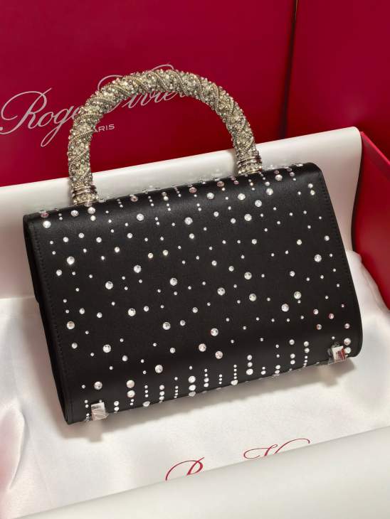 Picture of Roger Vivier Handbags _SKUfw238760229fw